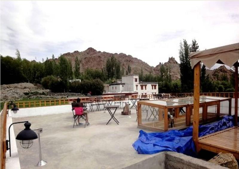 Saboo Resorts image