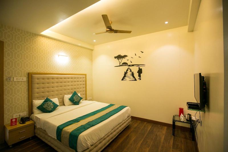3774 Hotel Naman Palace image