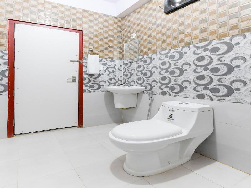 11620 Amare Highway Residency image