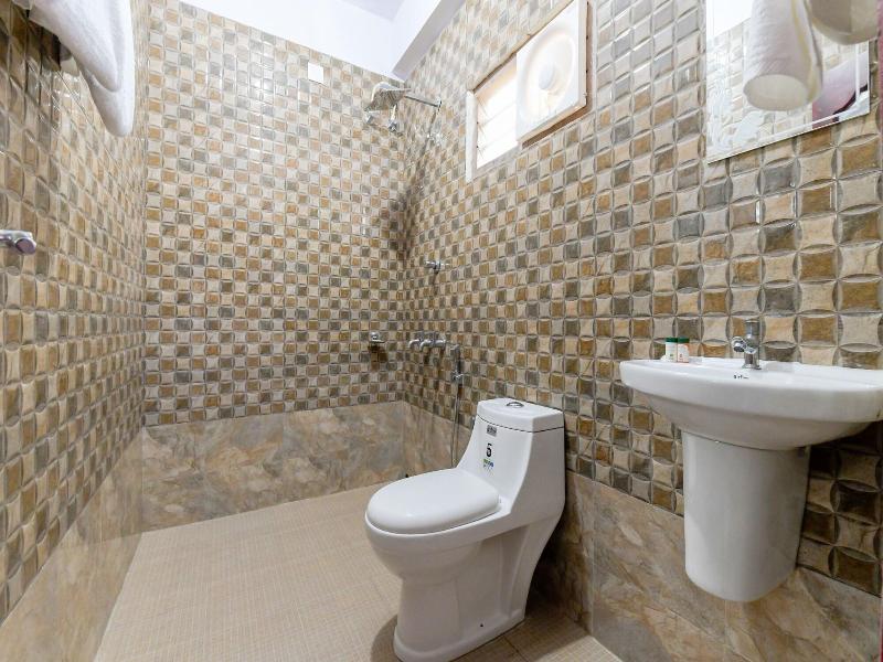 11620 Amare Highway Residency image
