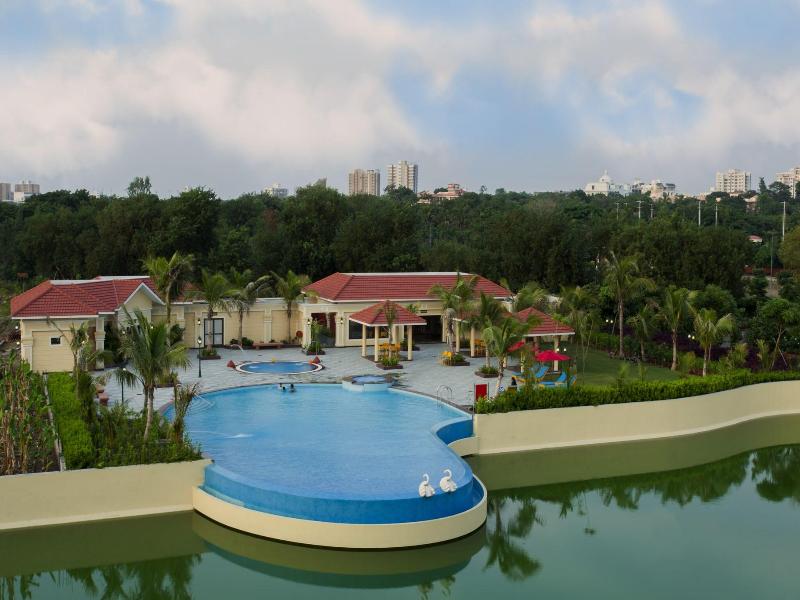 Regency Lagoon Resort