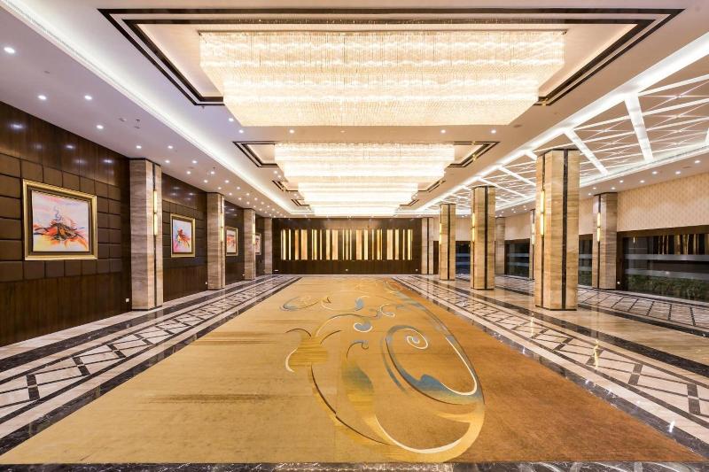 Hotel Saffron Crest image