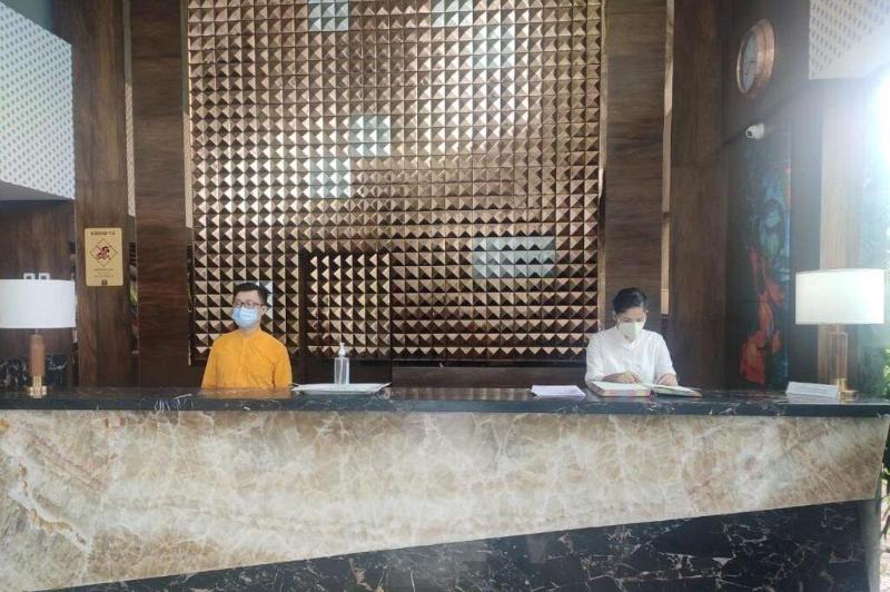 Hotel Saffron Crest image