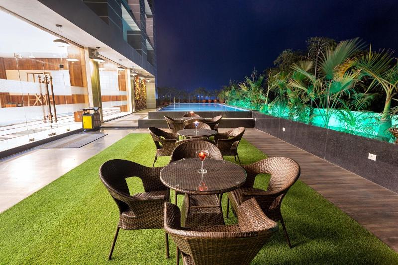Hotel Saffron Crest image