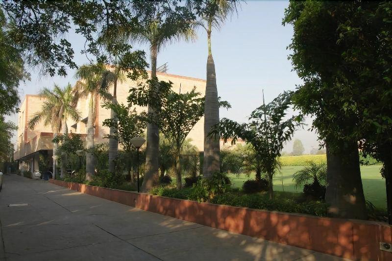 The Radha Ashok, Mathura
