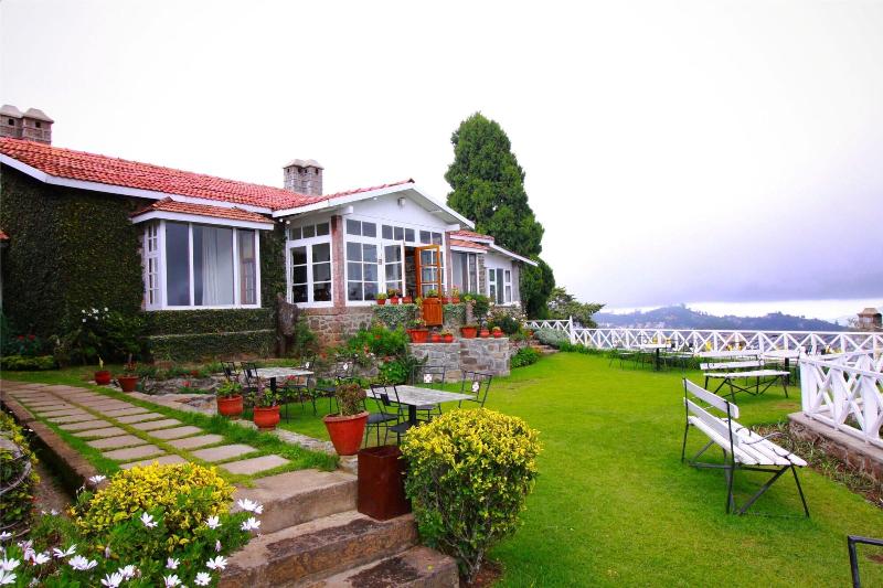 Villa Retreat - Boutique Hotel and Cottages — exterior view