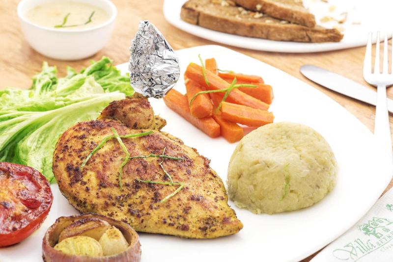 Villa Retreat - Boutique Hotel and Cottages — restaurant