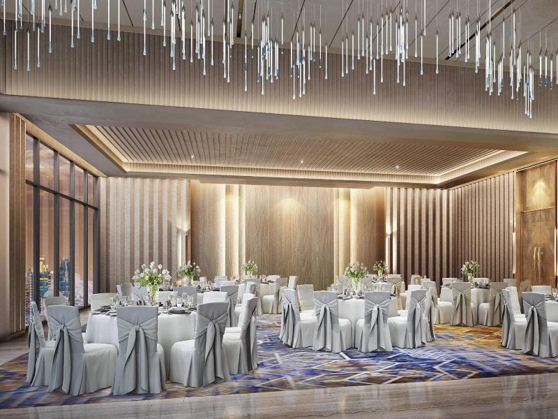 Courtyard By Marriott Ahmedabad Sindhu Bhavan Road image