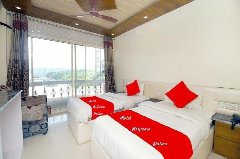 Hotel Brijwasi Palace image