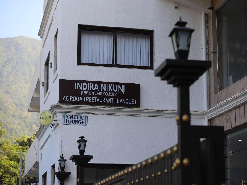 Hotel Indira Nikunj — photo 12