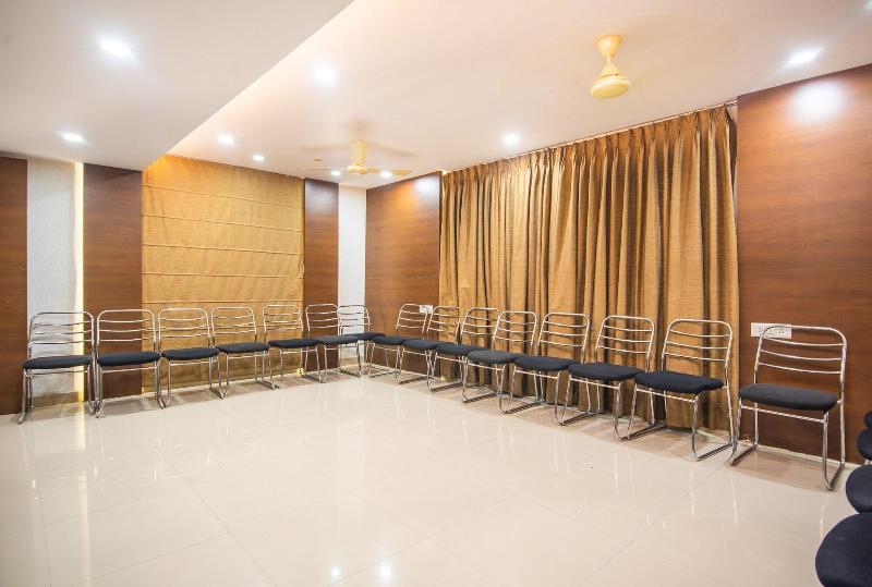 Hotel Morya Regency