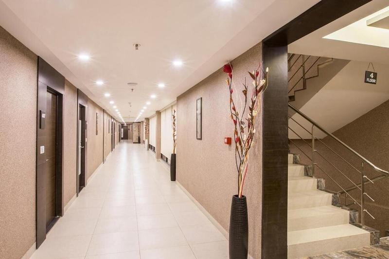 Hotel Prominent Coporate Residency image