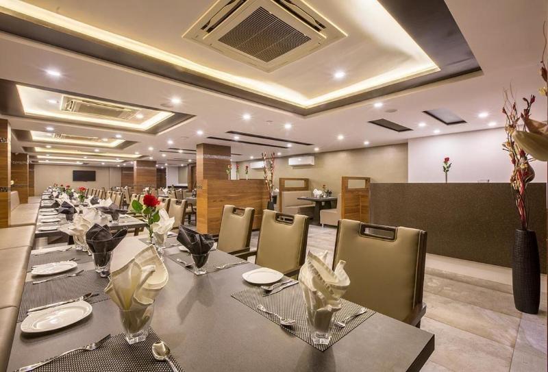 Hotel Prominent Coporate Residency image