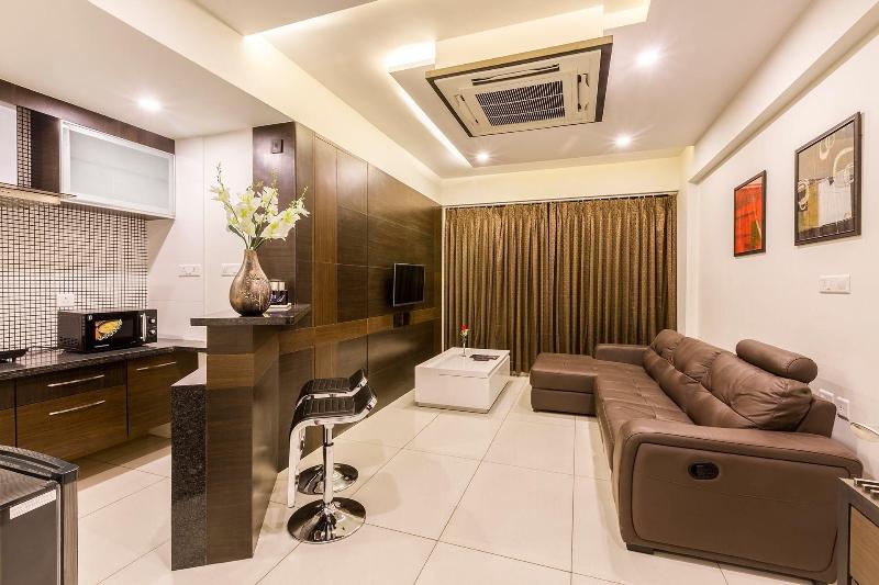 Hotel Prominent Coporate Residency image