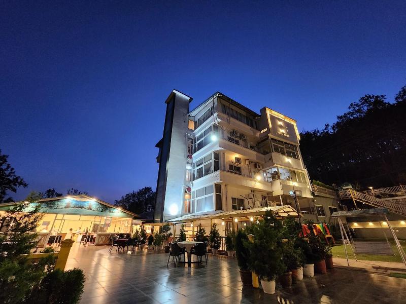 Hotel Rajpur Heights image