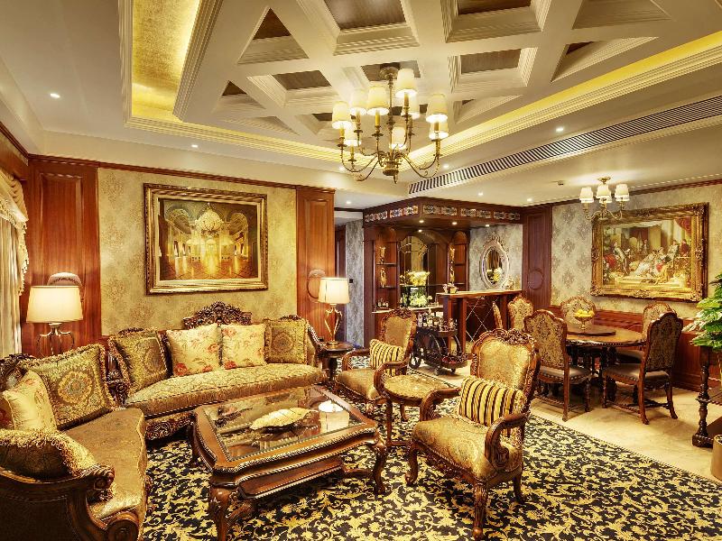Express Inn The Business Luxury Hotel image