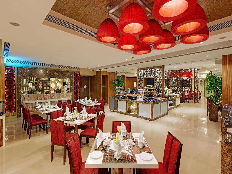 Express Inn The Business Luxury Hotel image