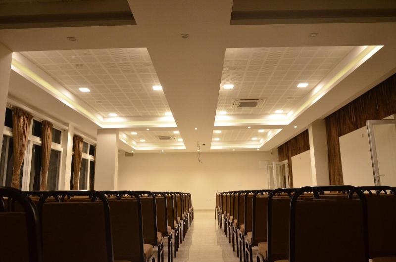 Grand Signature Hotel & Spa