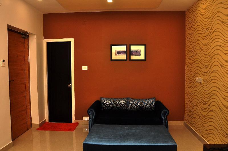 Hotel Sdm Golden Tower image
