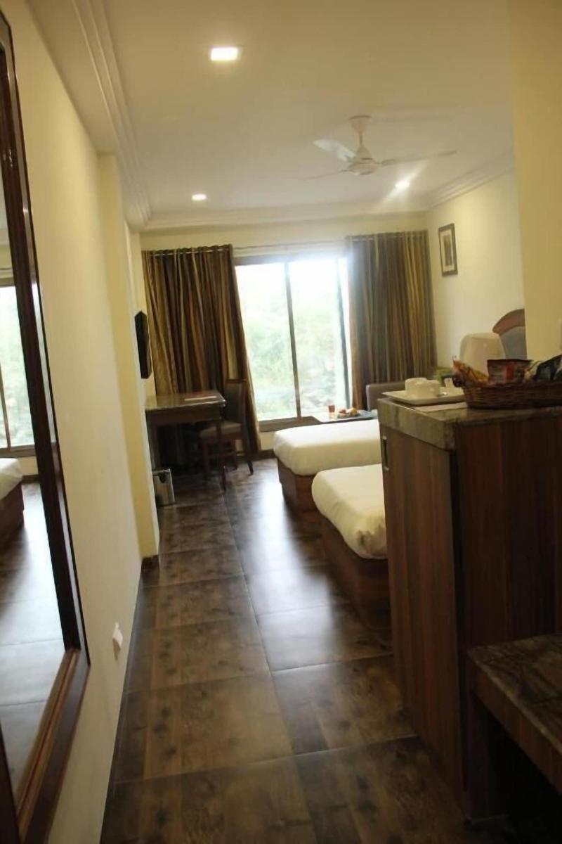 Lords Eco Inn, Gandhidham image