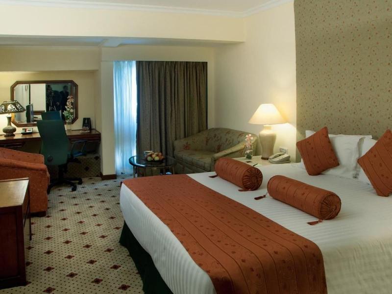 Avari Lahore image
