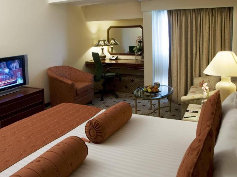 Avari Lahore image