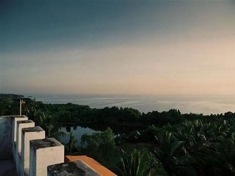 Hotel Lagoon Paradise image