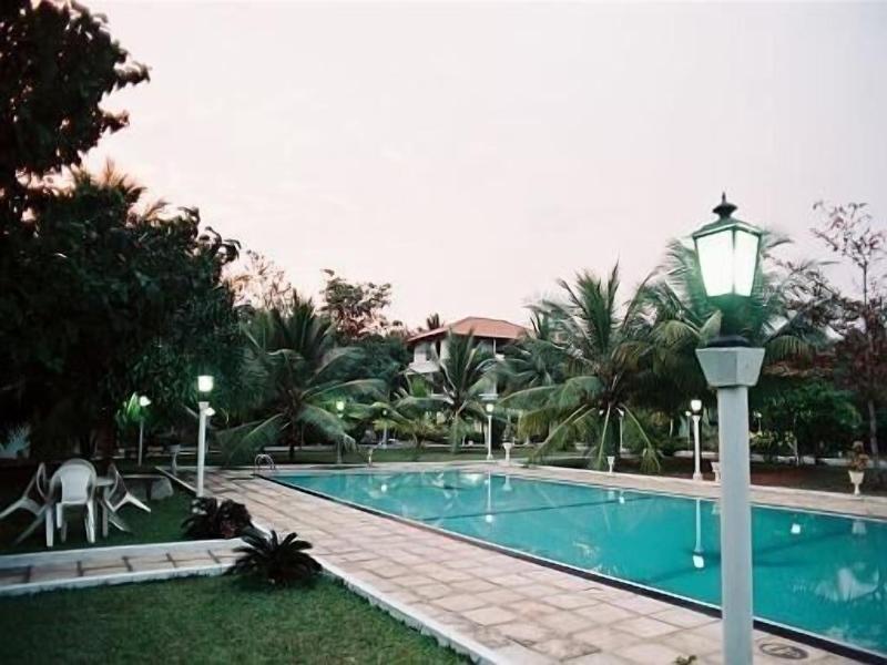 Hotel Lagoon Paradise image