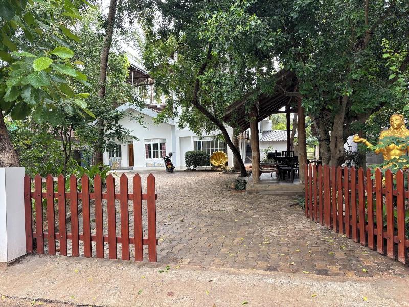 The Beach House  Nilaveli image