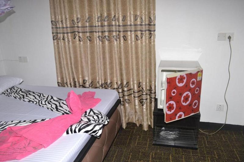 Pine Village Home Stay image