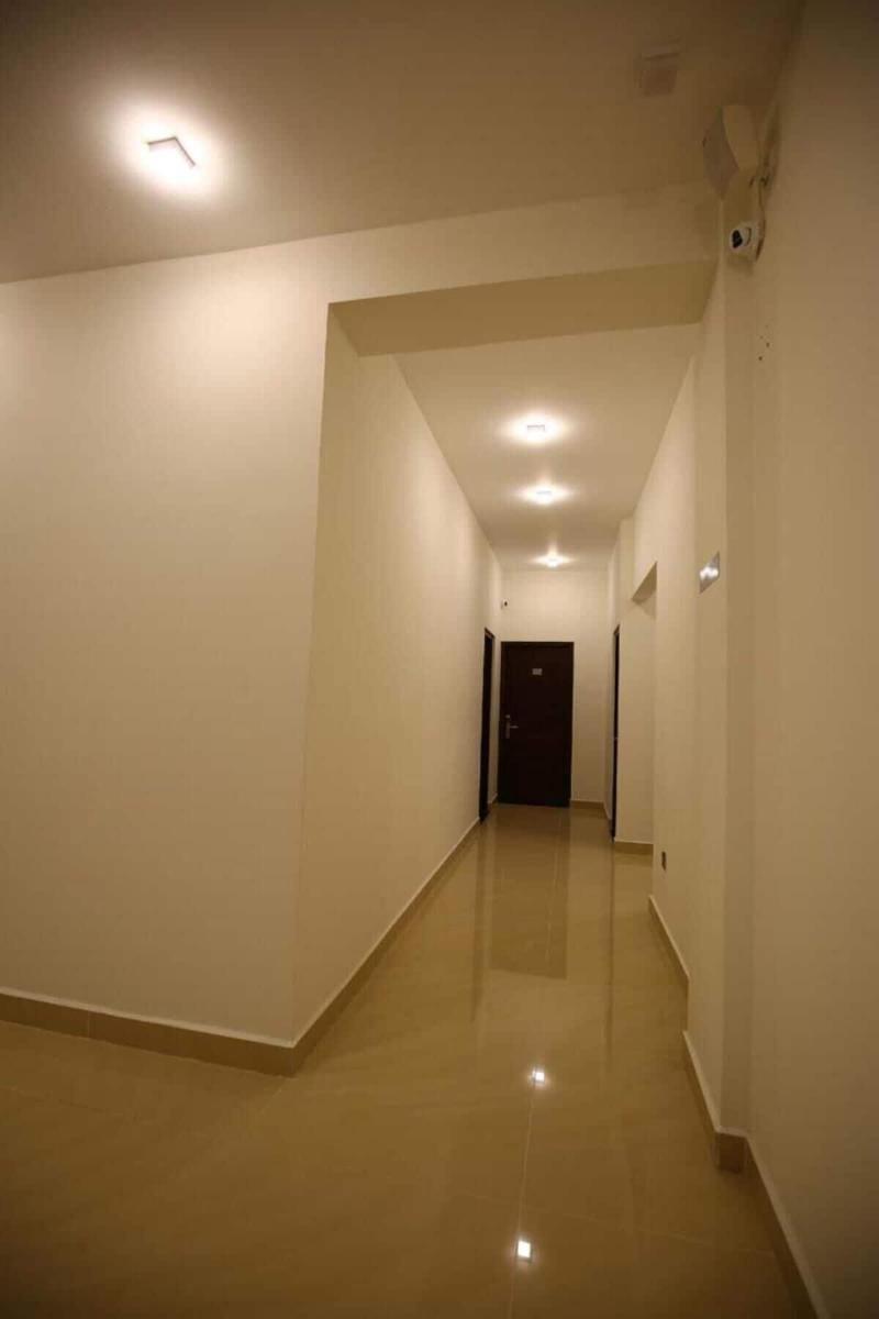 Seven Eleven Hotel -Colombo image