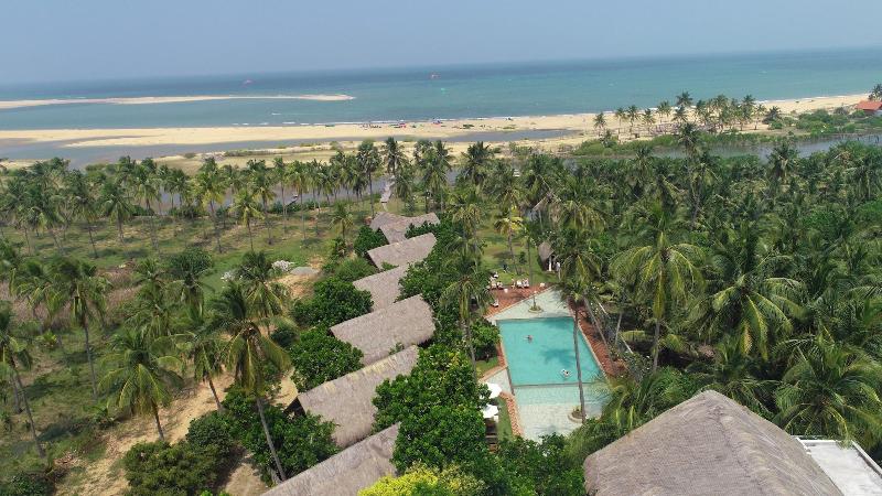 Blue Whale Beach Boutique Resort image
