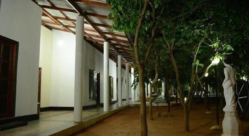 Alikele Hotel Sigiriya image