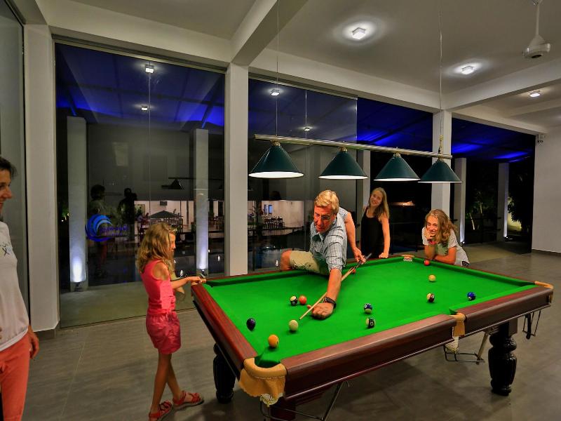 The Blue Wave Hotel image