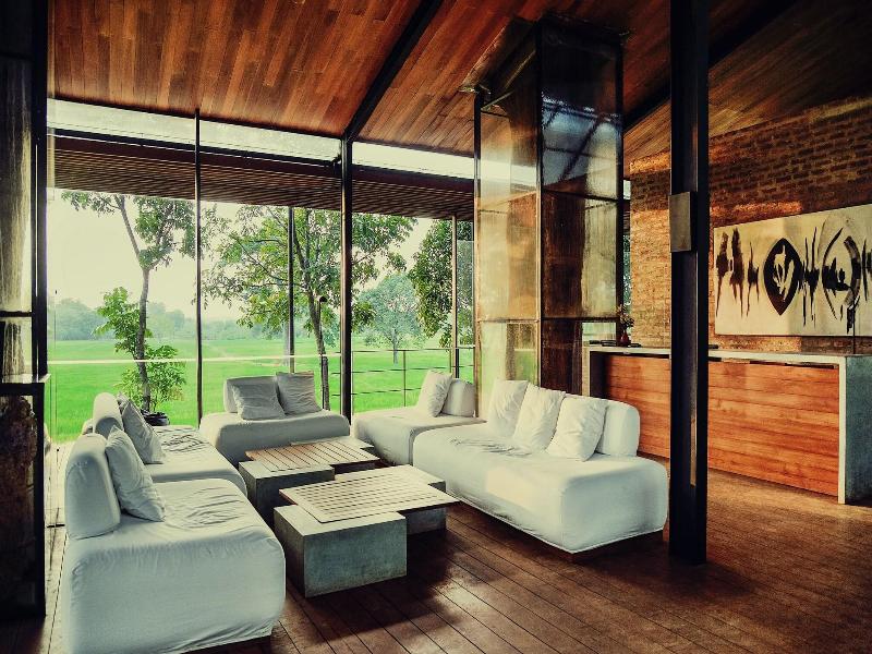 Kalundewa Retreat image