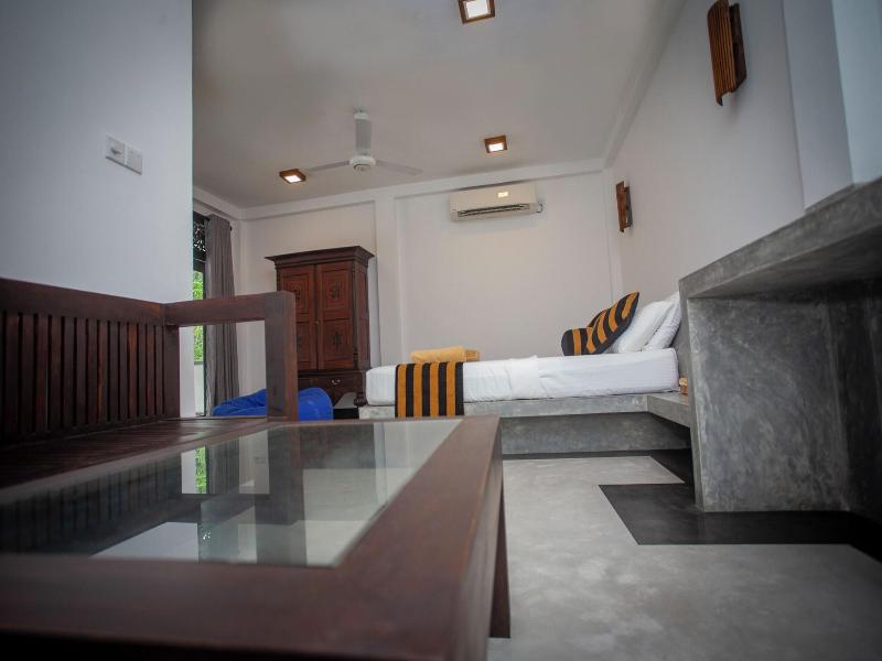 Green Villa image