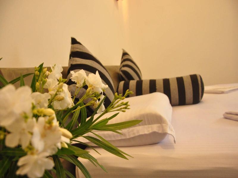 Green Villa image