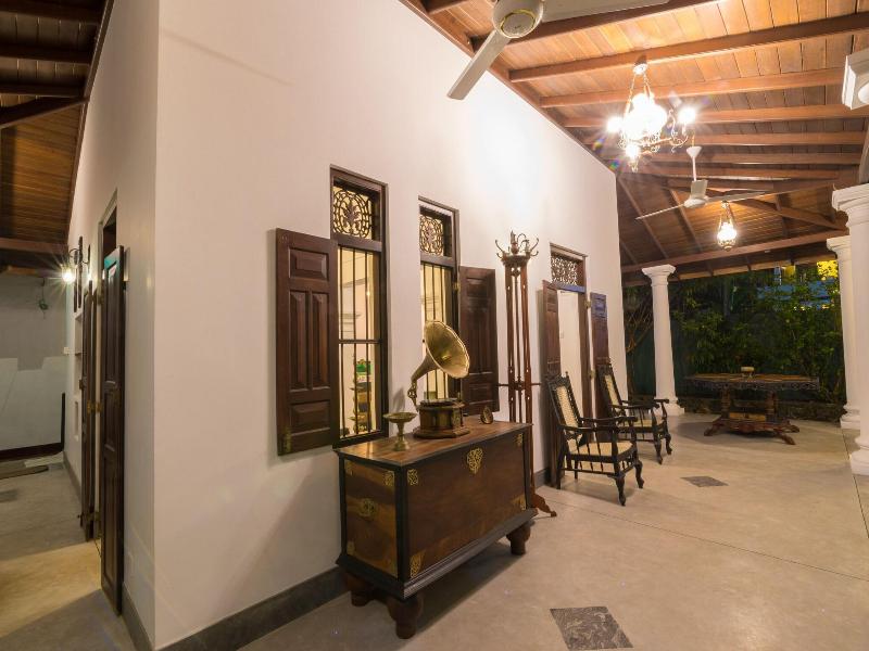 Green Villa image