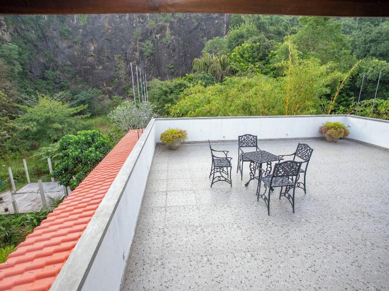 Green Villa image