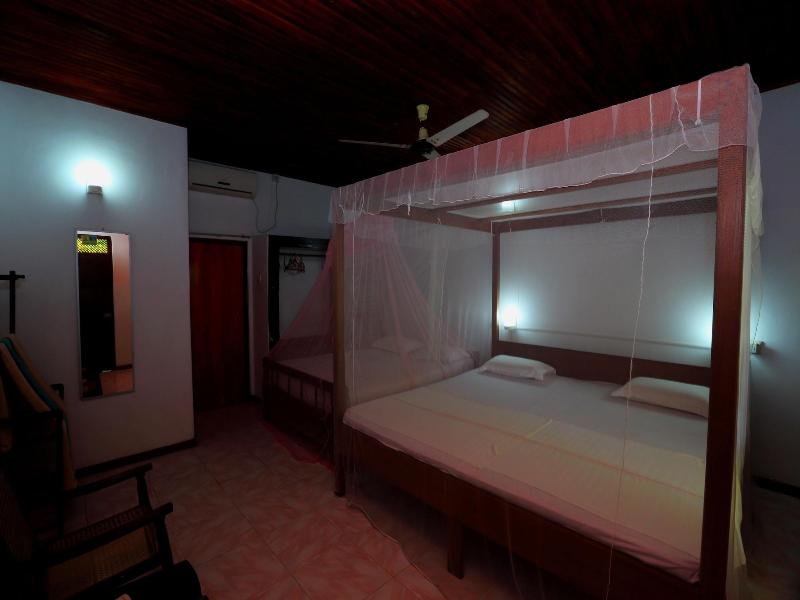 Paradise Beach Resort image
