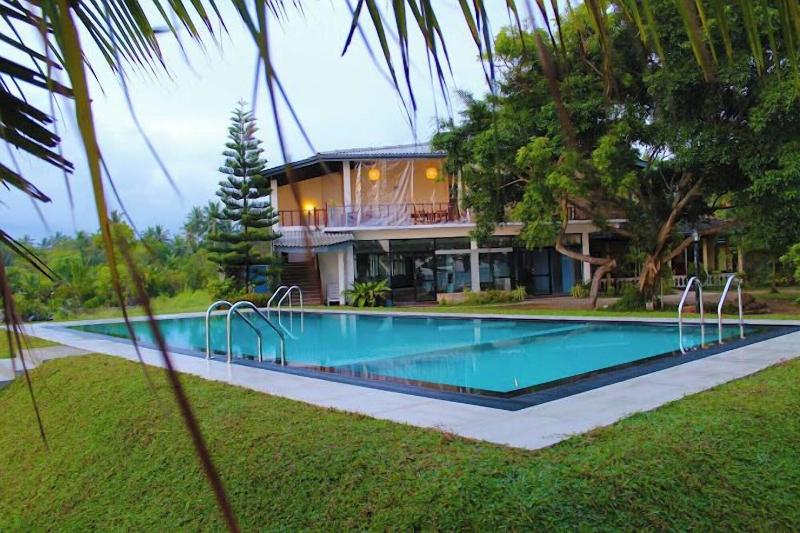 Nico Lagoon Hotel image