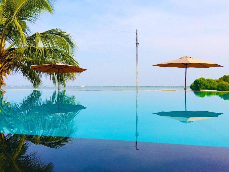 Nico Lagoon Hotel image