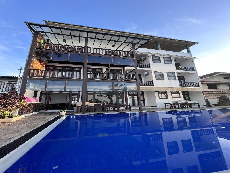 Ocean Crest image