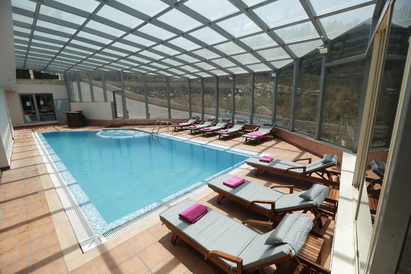 Golden Lili Resort & Spa image