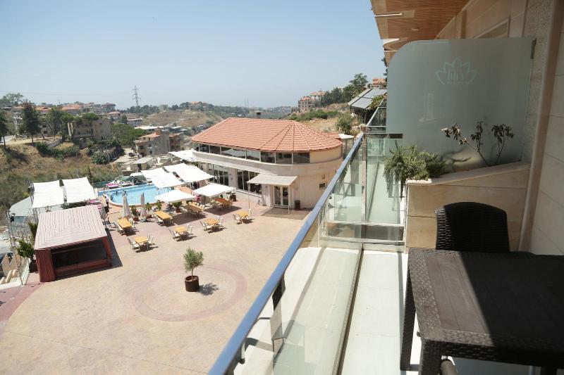 Golden Lili Resort & Spa image