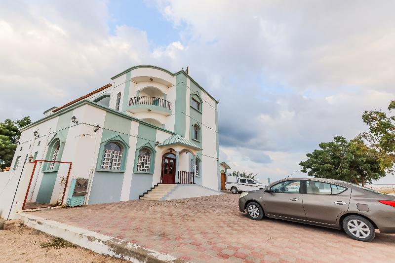 Super OYO 110 Ras Al Hadd Guest House image