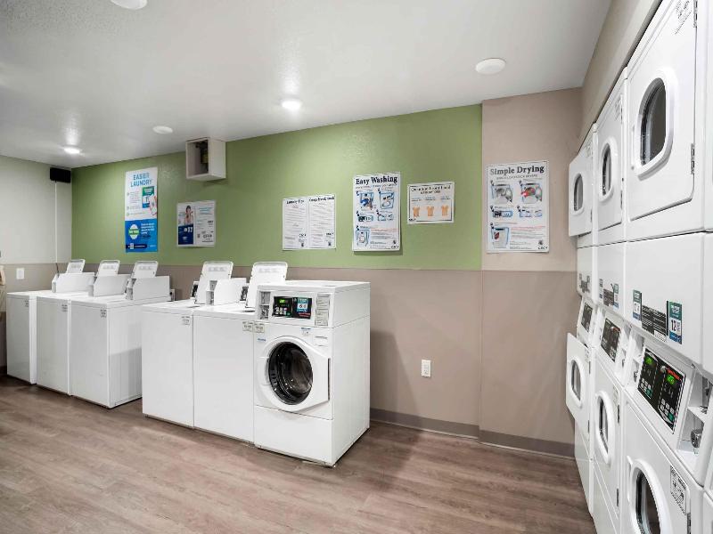 Woodspring Suites Charlotte Northlake image