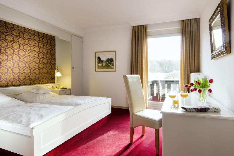 Hotel Berggasthof Wilhelmshöhe image