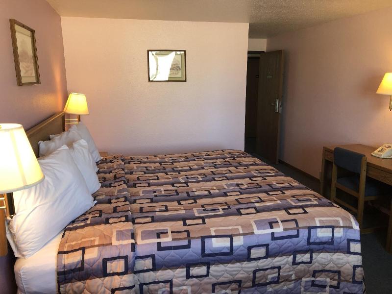 Executive Inn