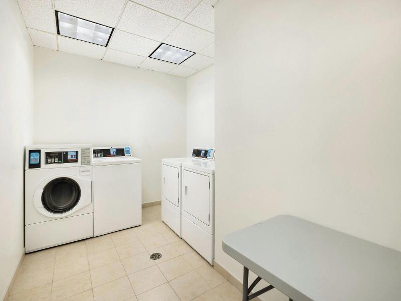 Courtyard By Marriott Montvale image